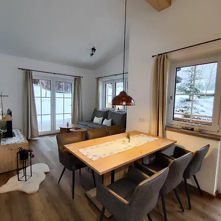 Anna & Anton Apartment